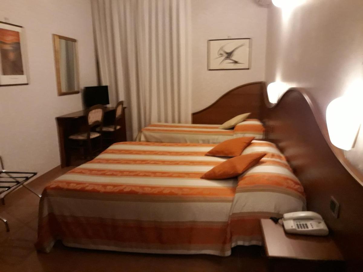 فيرونا Hotel Cavour المظهر الخارجي الصورة